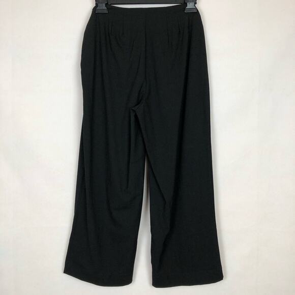 NWT GF Collection Black Cropped Pants Size 4 - Picture 2 of 6